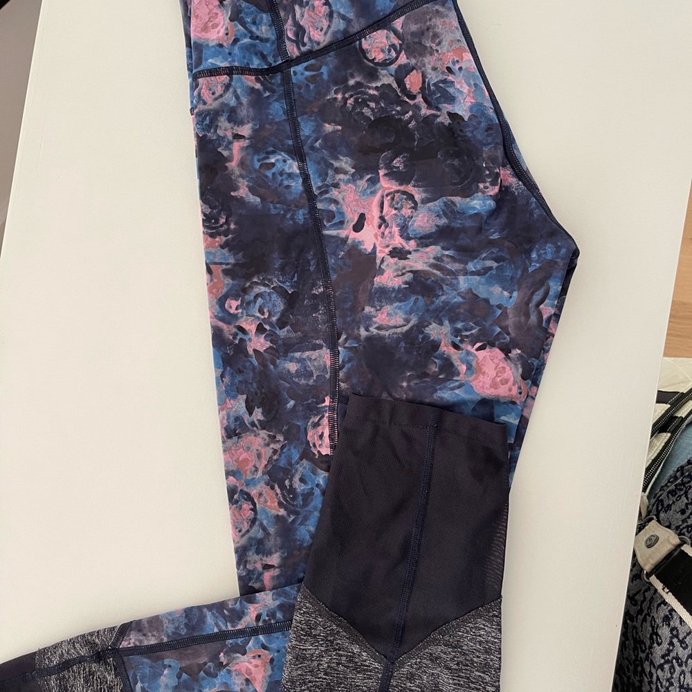 Lulu lemon tights